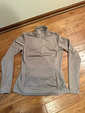 Eddie Bauer quarter zip